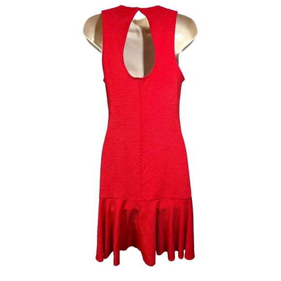 Trina Turk Ribbed Flounce Drop Waist Dress Red Sleeveless Keyhole Size 4‎ NWT - Picture 8 of 12